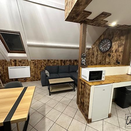 La Grange Apartment Carentan Exterior photo