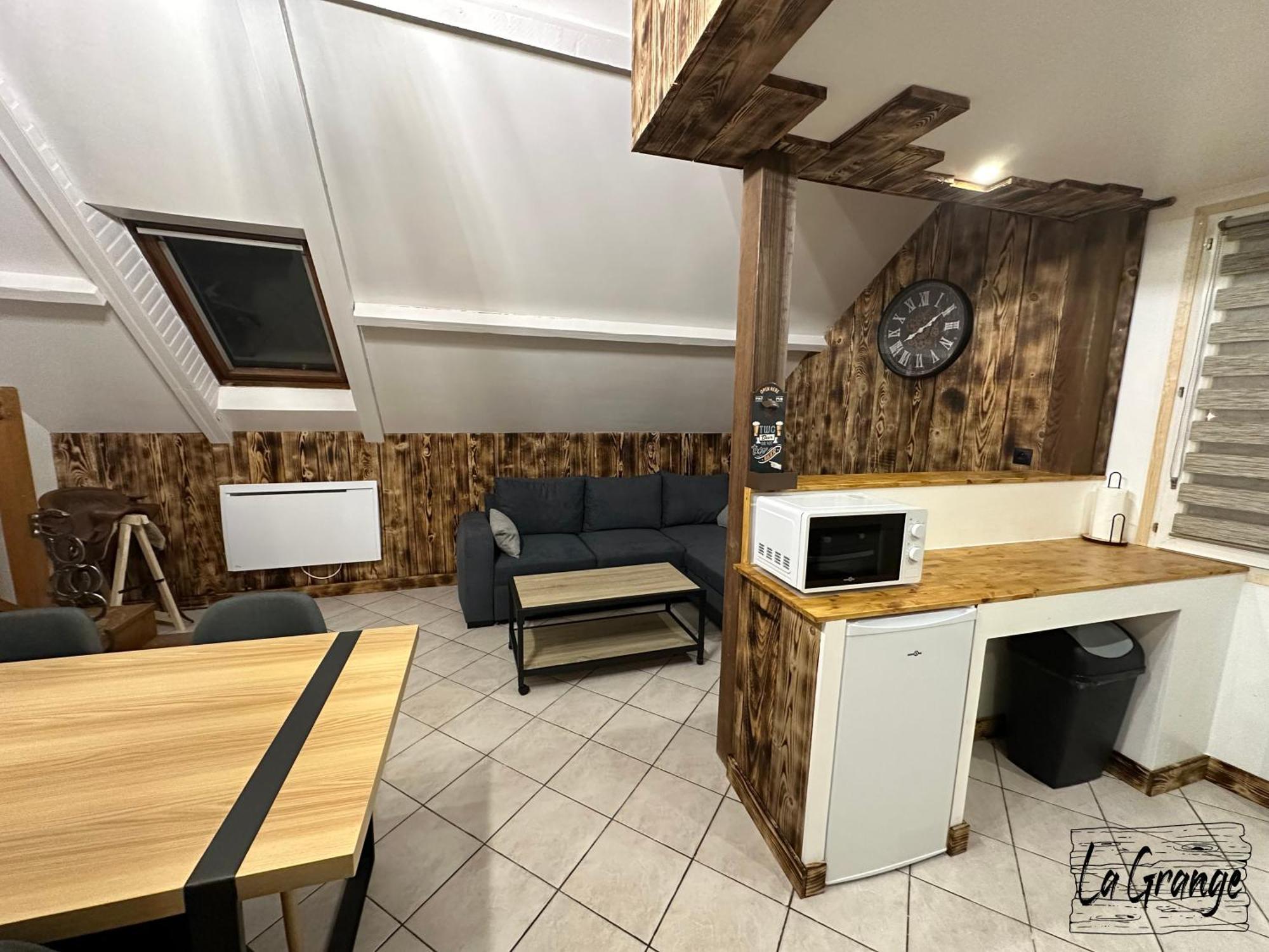 La Grange Apartment Carentan Exterior photo
